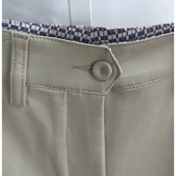 NWT Chervo Chervo-Tex Light Tan Womens Golf Shorts Size US 2 XS - Picture 2 of 8